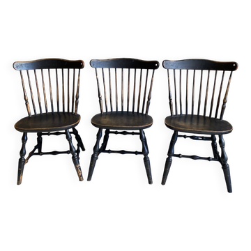 Windsor chair