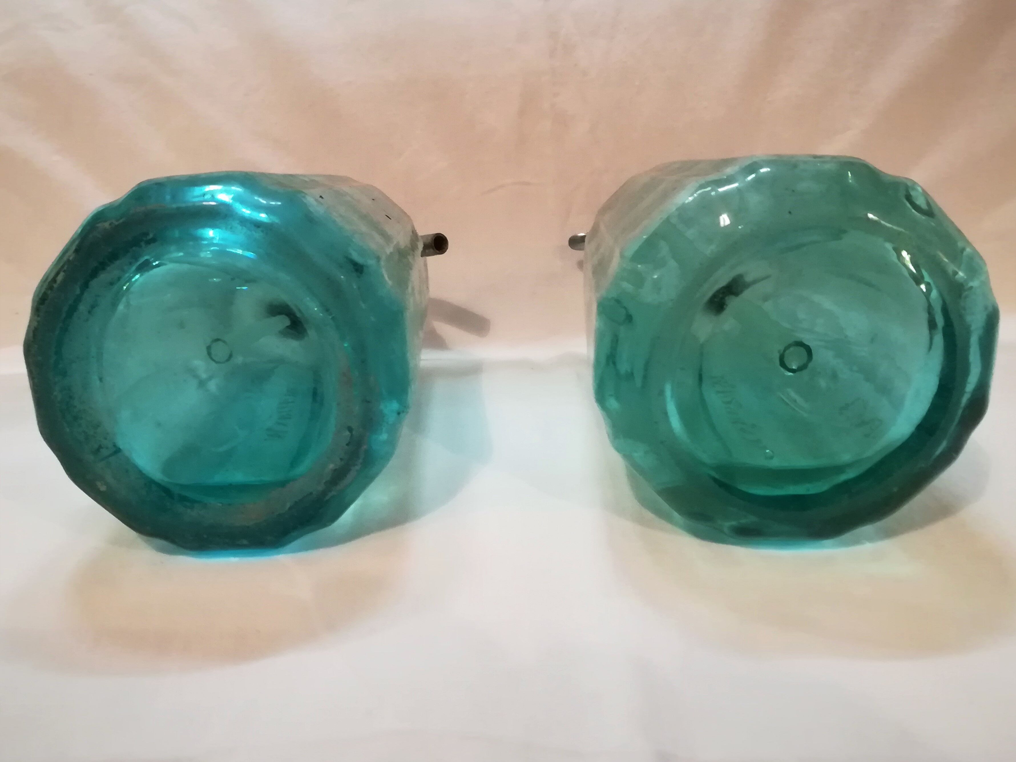 Pair of system of Seltzer