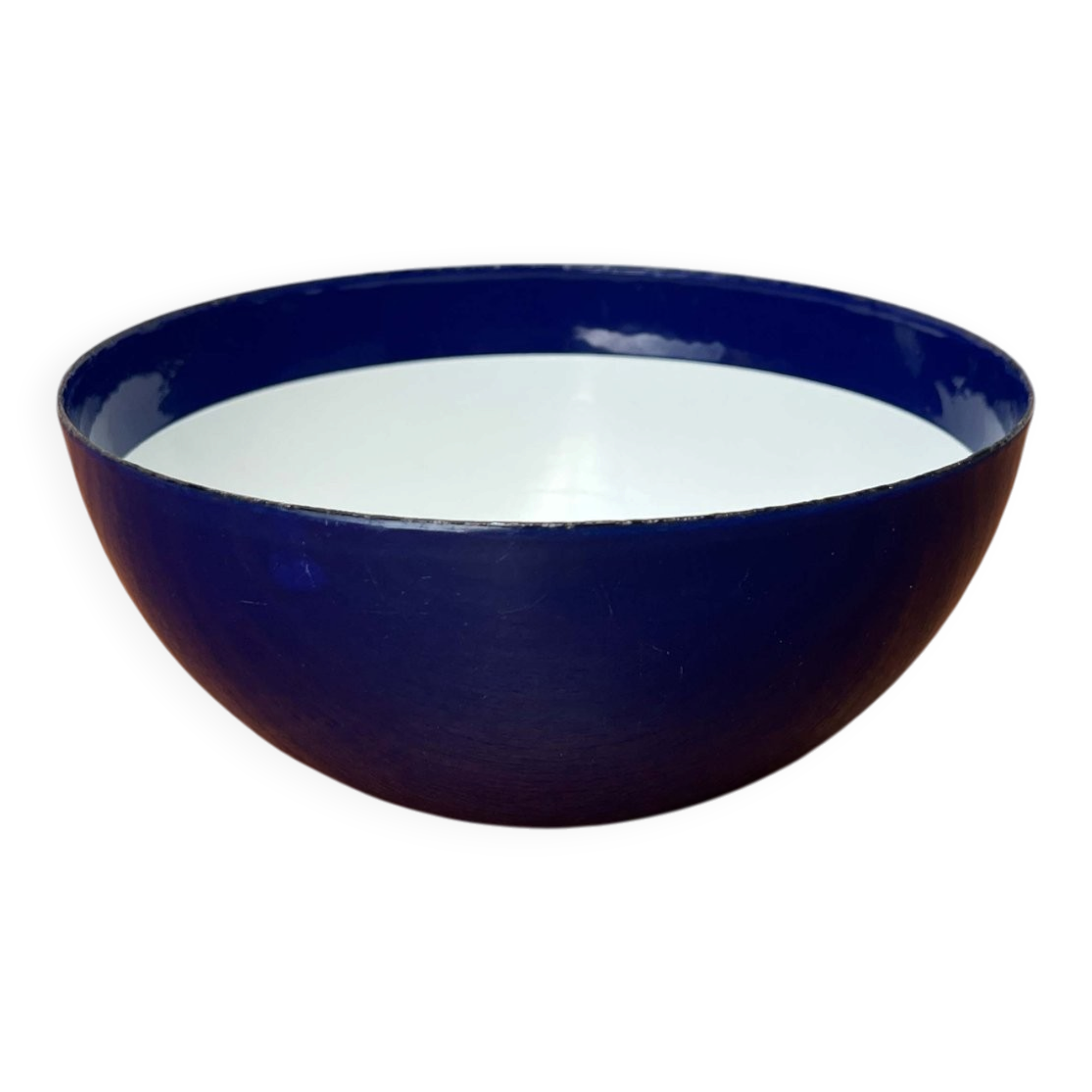 Modern blue enamel bowl from the mid-century by Kaj Franck for Finel, Finland, 1960s.