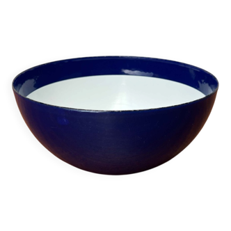 Modern blue enamel bowl from the mid-century by Kaj Franck for Finel, Finland, 1960s.