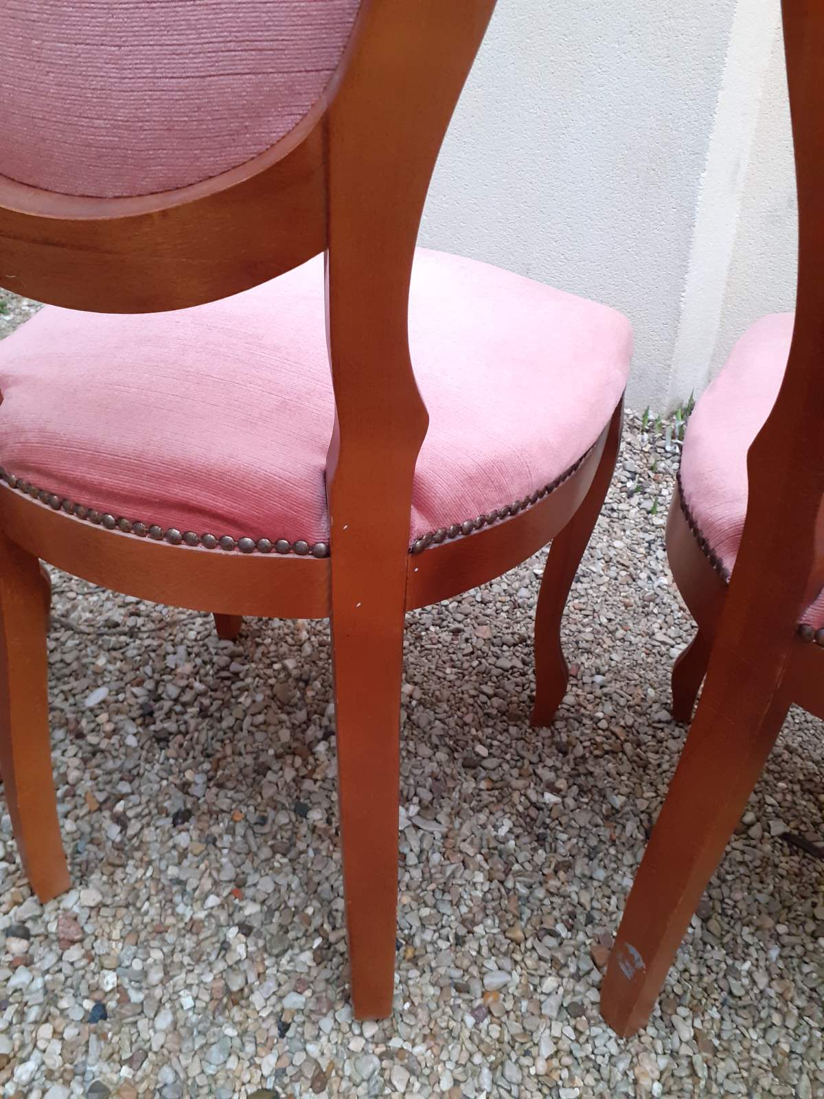 Lot de 4 chaises médaillon de style Louis Philippe
