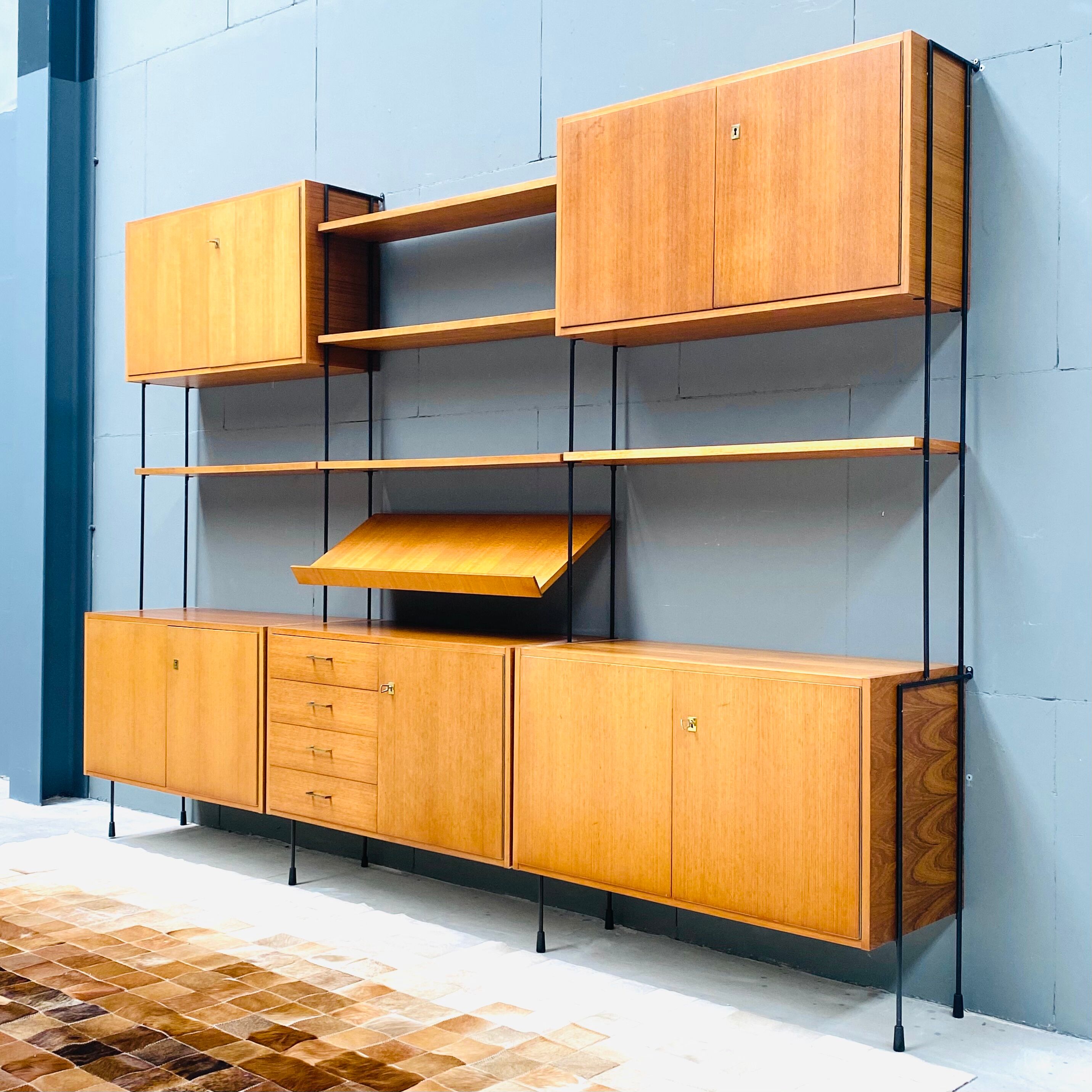 Shelf by Dieter Hilker for Omnia, 1960s.