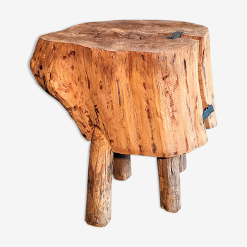 Log stool