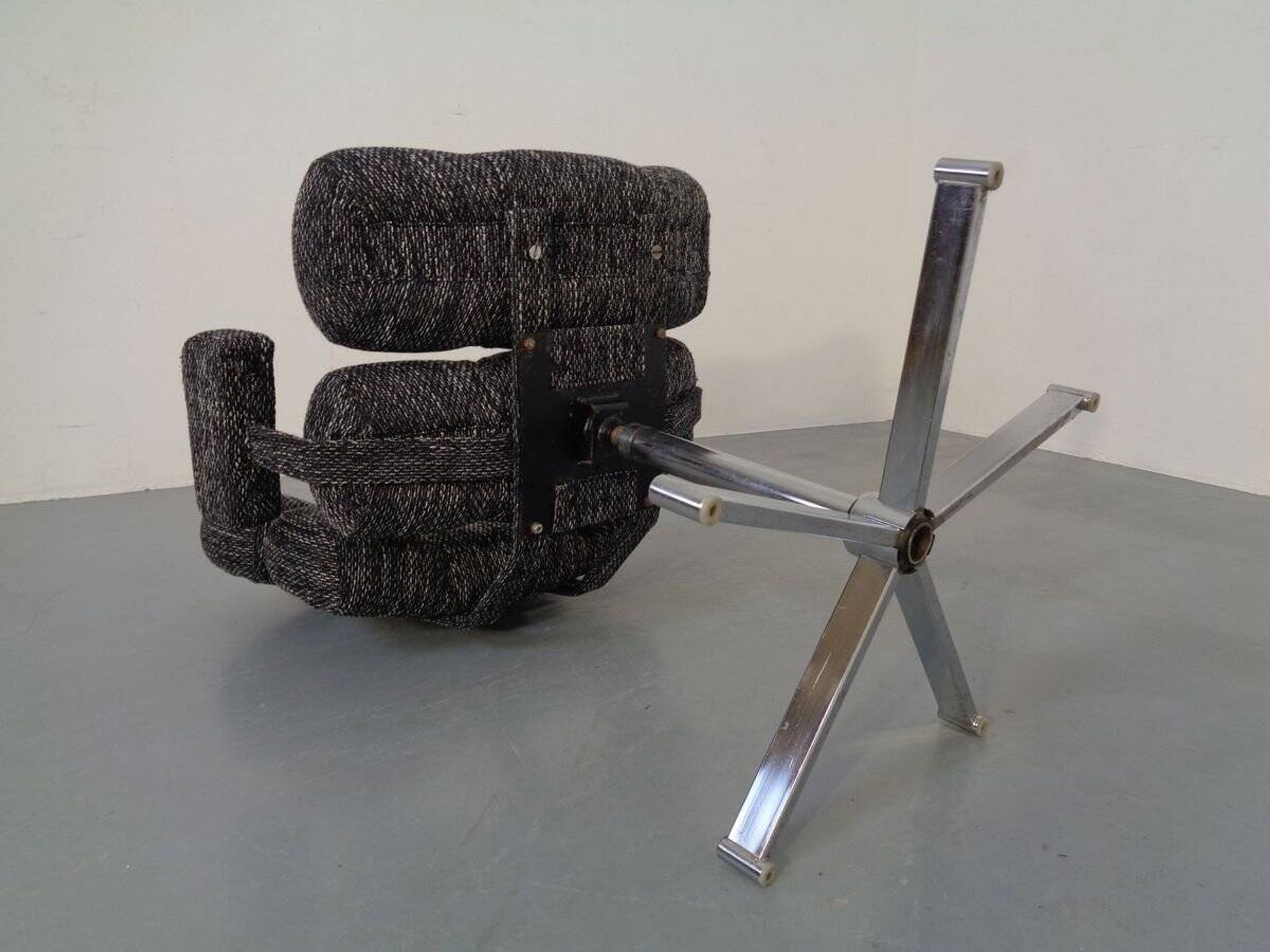 Italian Swivel Chair, 1960s