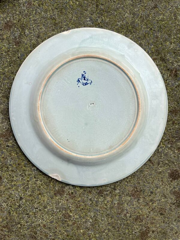 Gien - rare série partie de service de château français