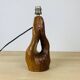 Lampe brutaliste bois gougé
