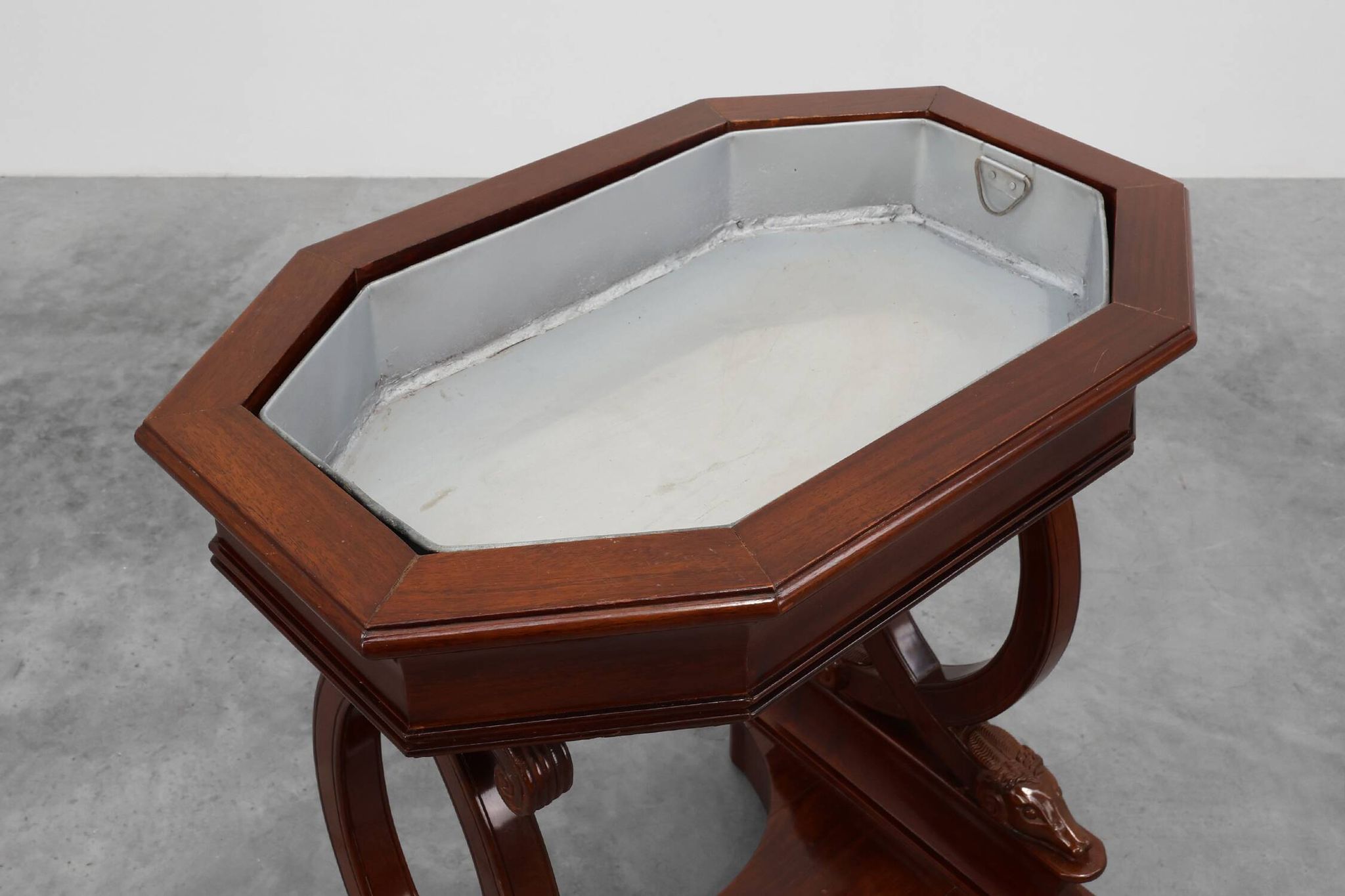 Jardinière Biedermeier en bois, Allemagne vers 1830