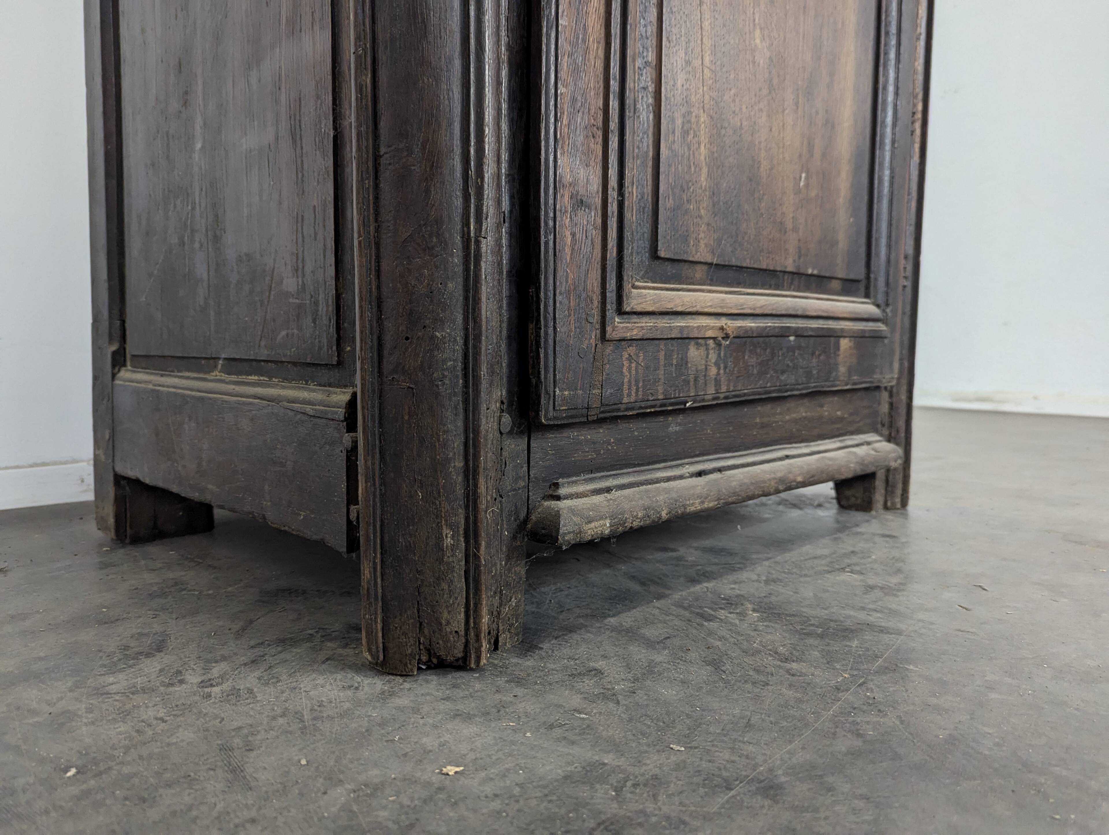 Bonnetière de style Régence en chêne