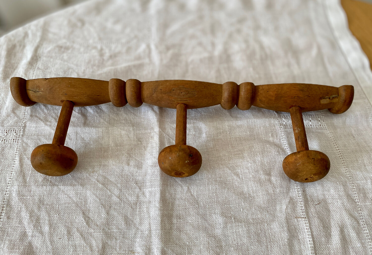 Wooden hook 3 branches