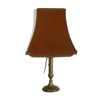 Old lamp in brass and velvet