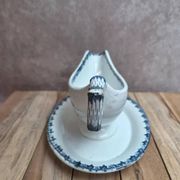 Saucière ancienne Sarreguemines forme Bambou – décor bleu non répertorié – terre de fer