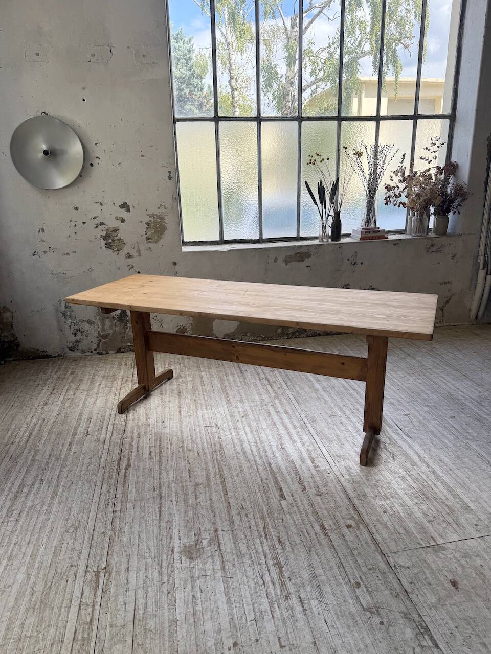 Perriand mountain furniture pine dining table