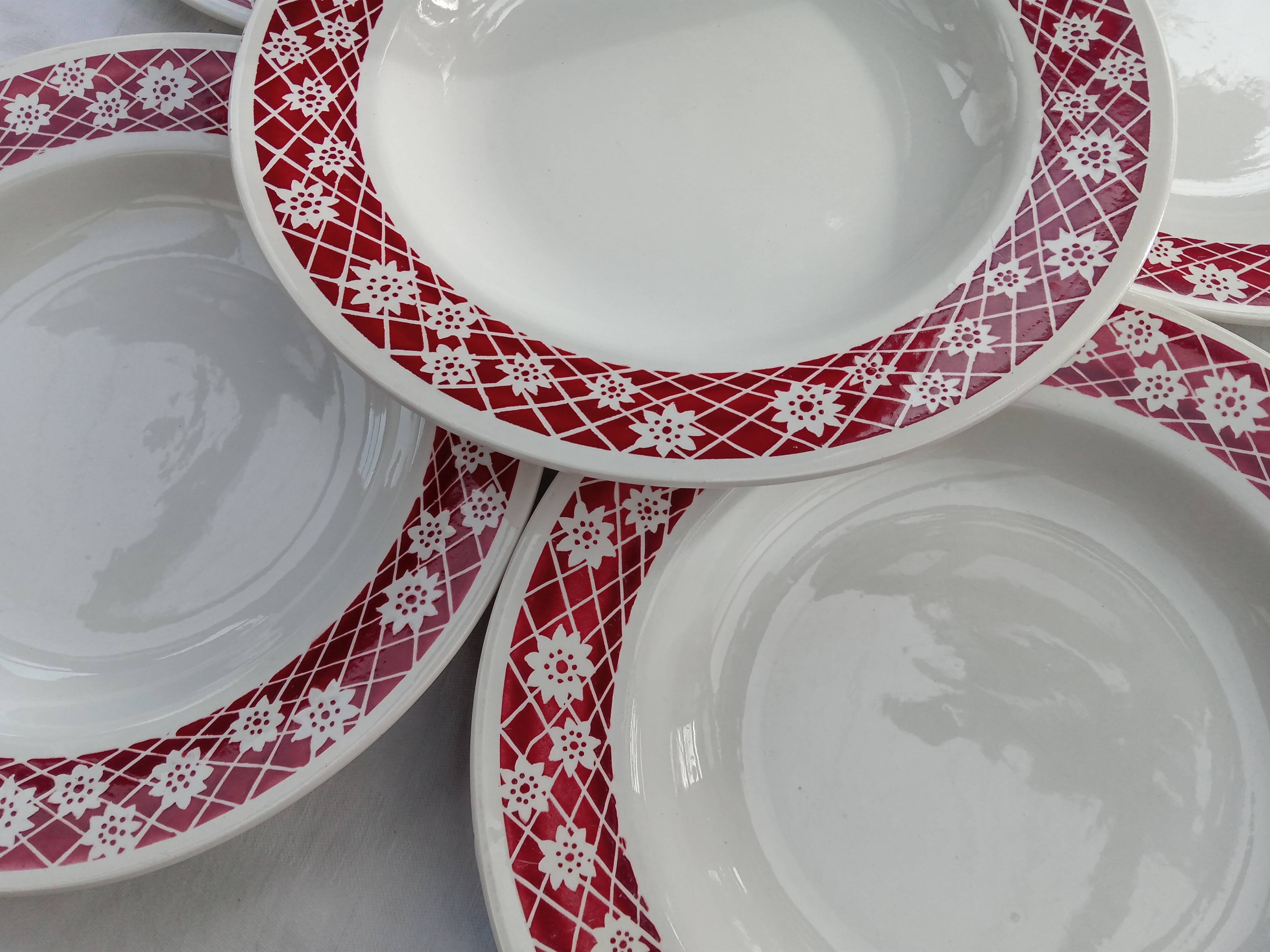 6 Amandinoise soup plates
