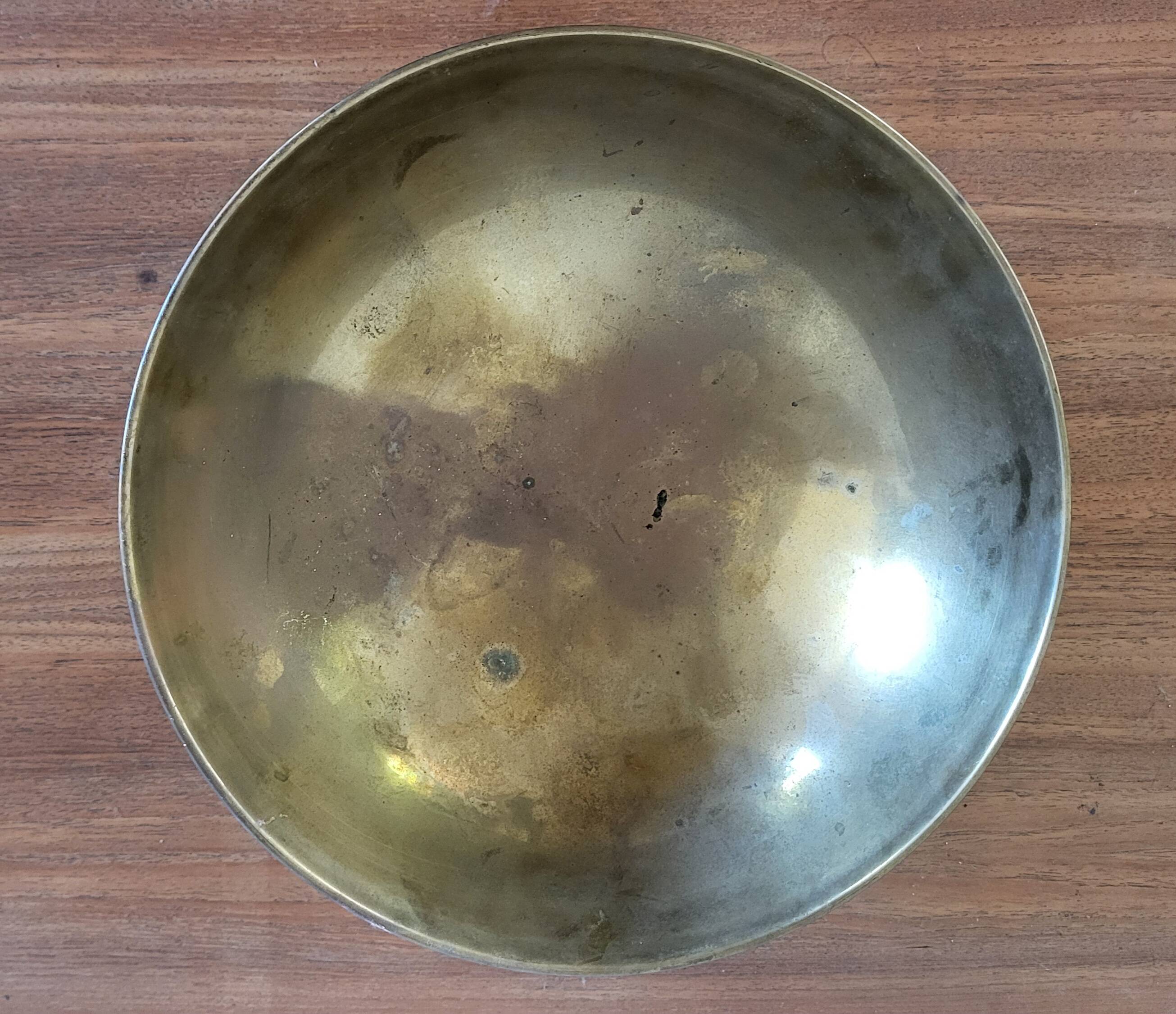 Round brass dish
