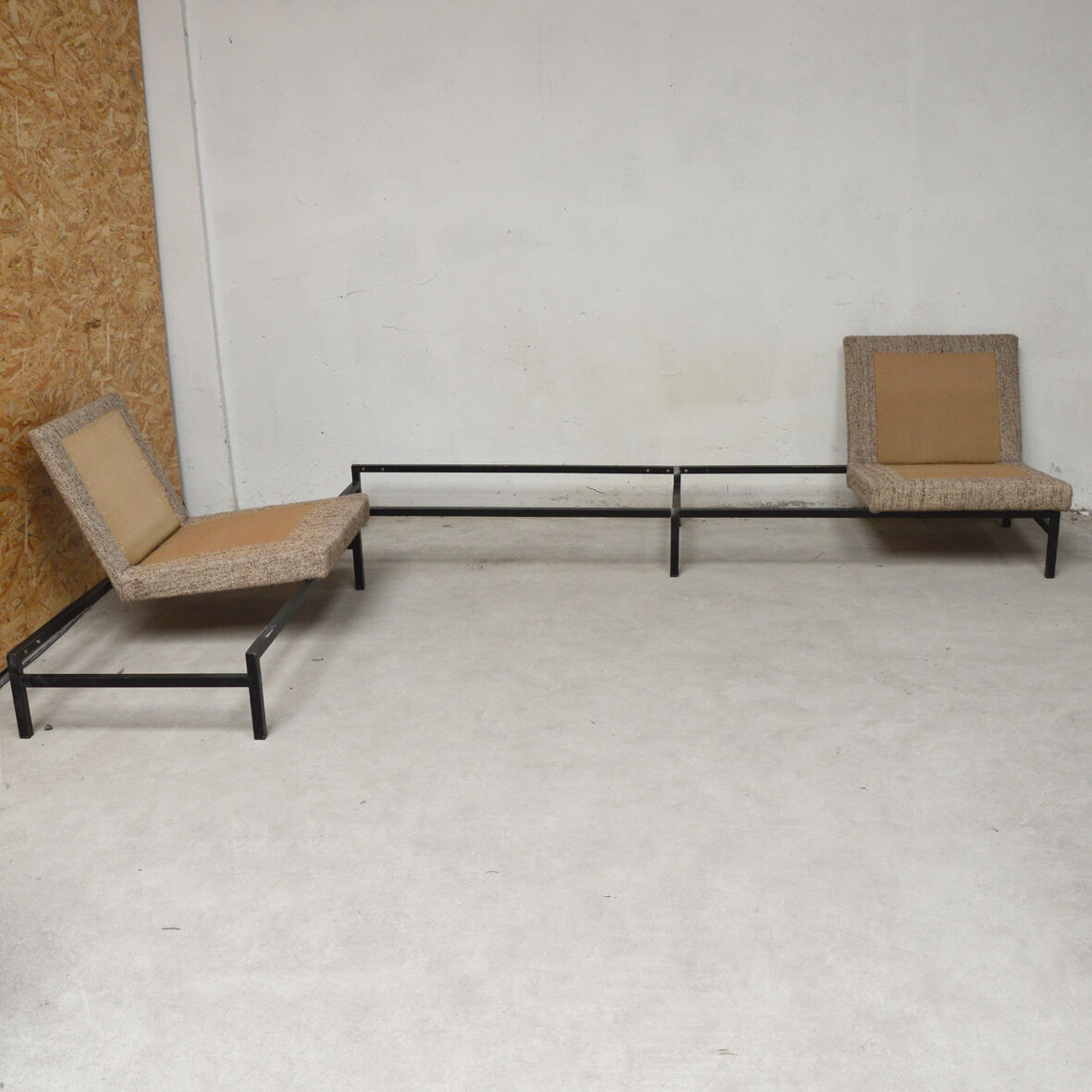 Corner lounge with 3-seater sofa, 2-seater sofa and corner table