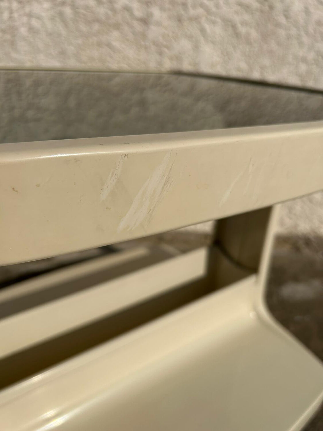 Vintage bar table / dessert