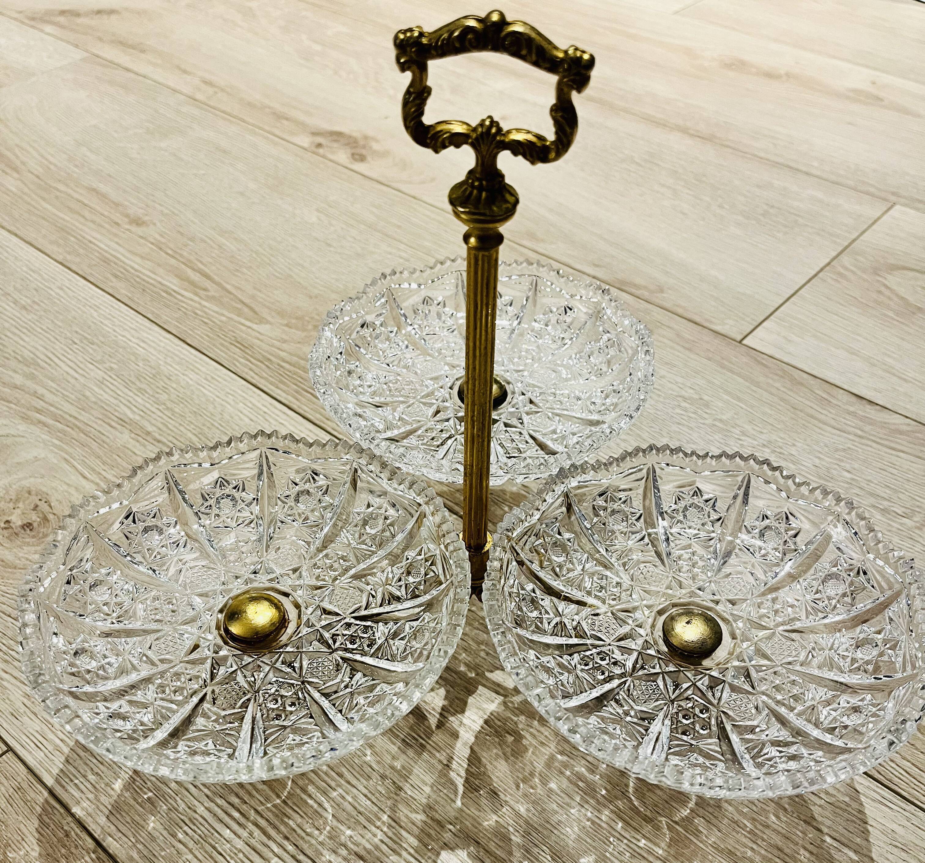 Servant 3 crystal cups