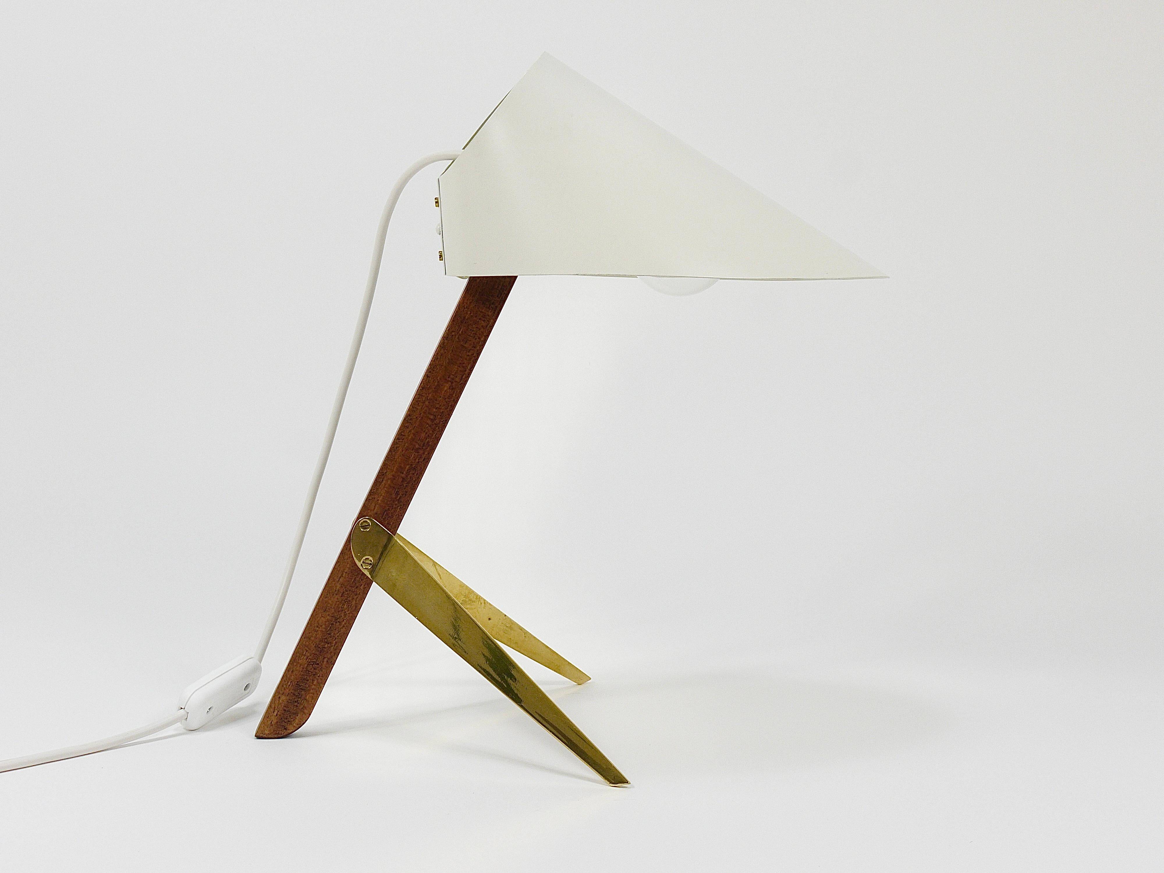 Two white desk lamps "Billy TL" by J.T. Kalmar, Vienna, mid-century style.