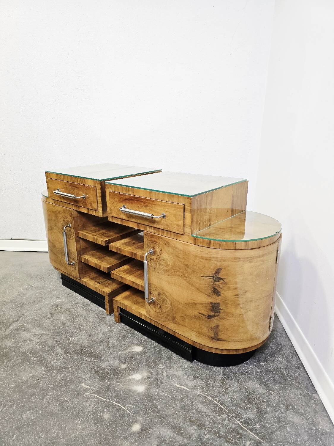 Tables de chevet Art déco des années 30
