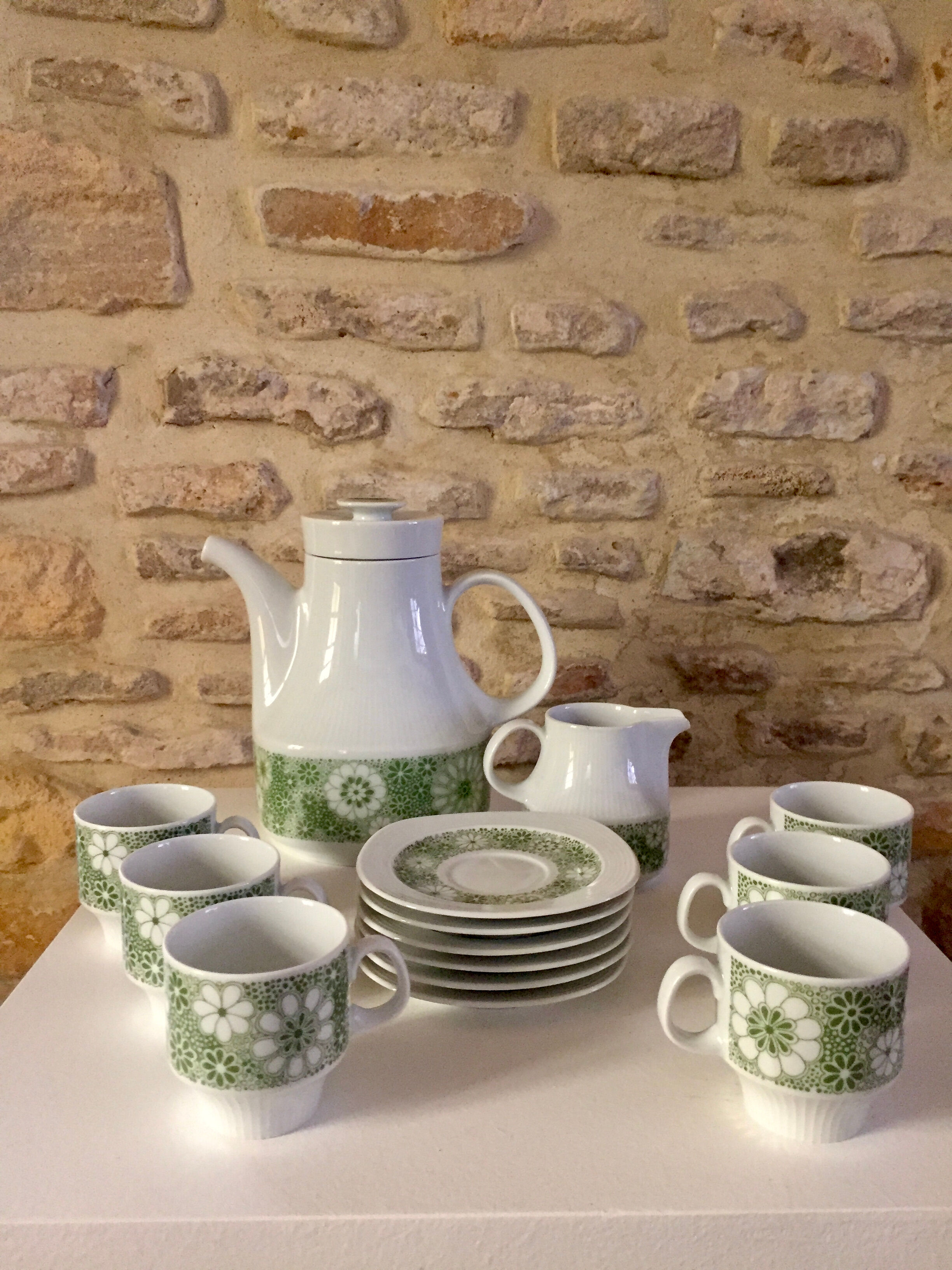Arzberg service at cafe pop vintage 70