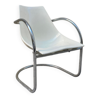 Chaise en résine années 70