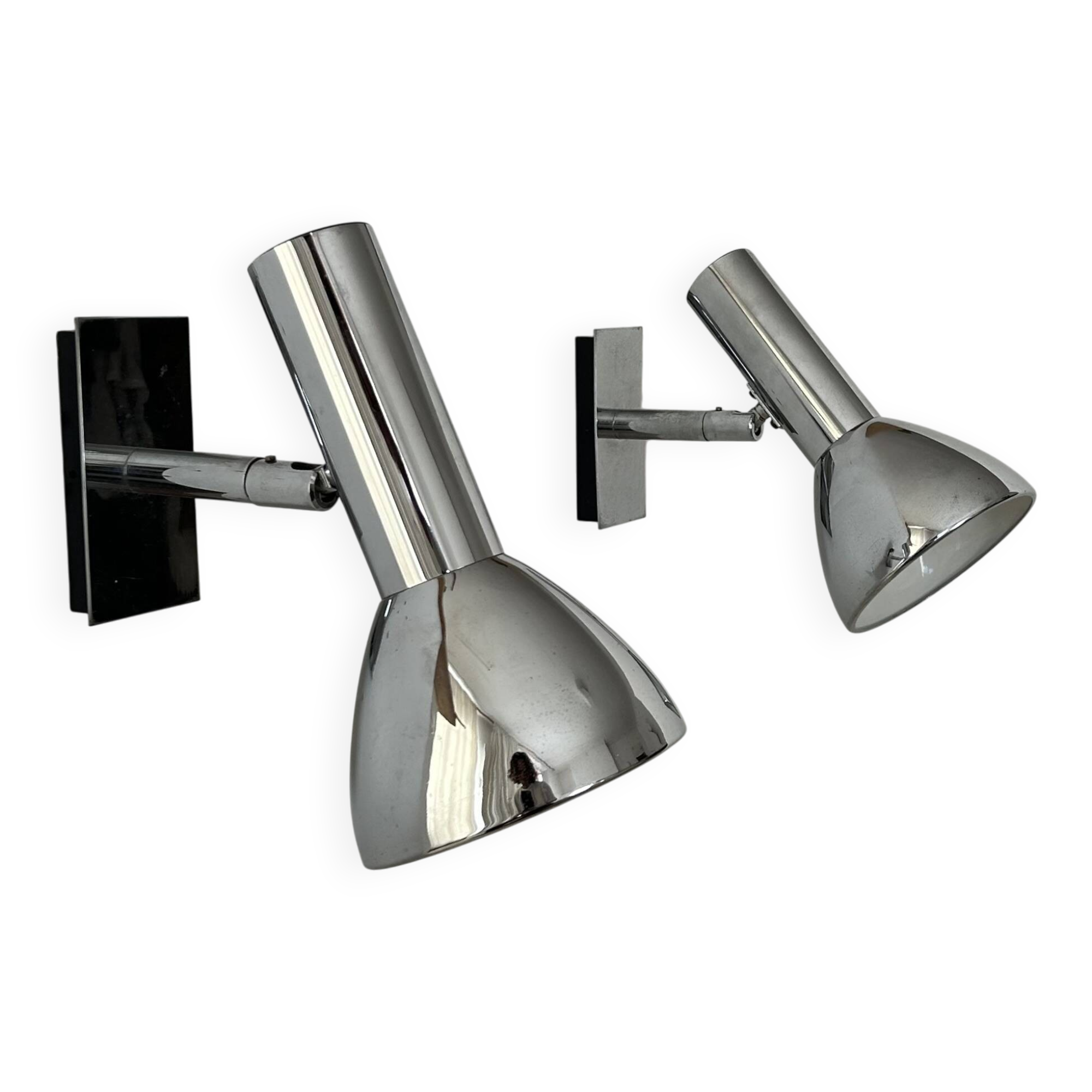 Pair of vintage adjustable wall lights, chrome-plated metal, France 1970