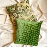 Coussin en coton imprimé vert et beige 40 cm