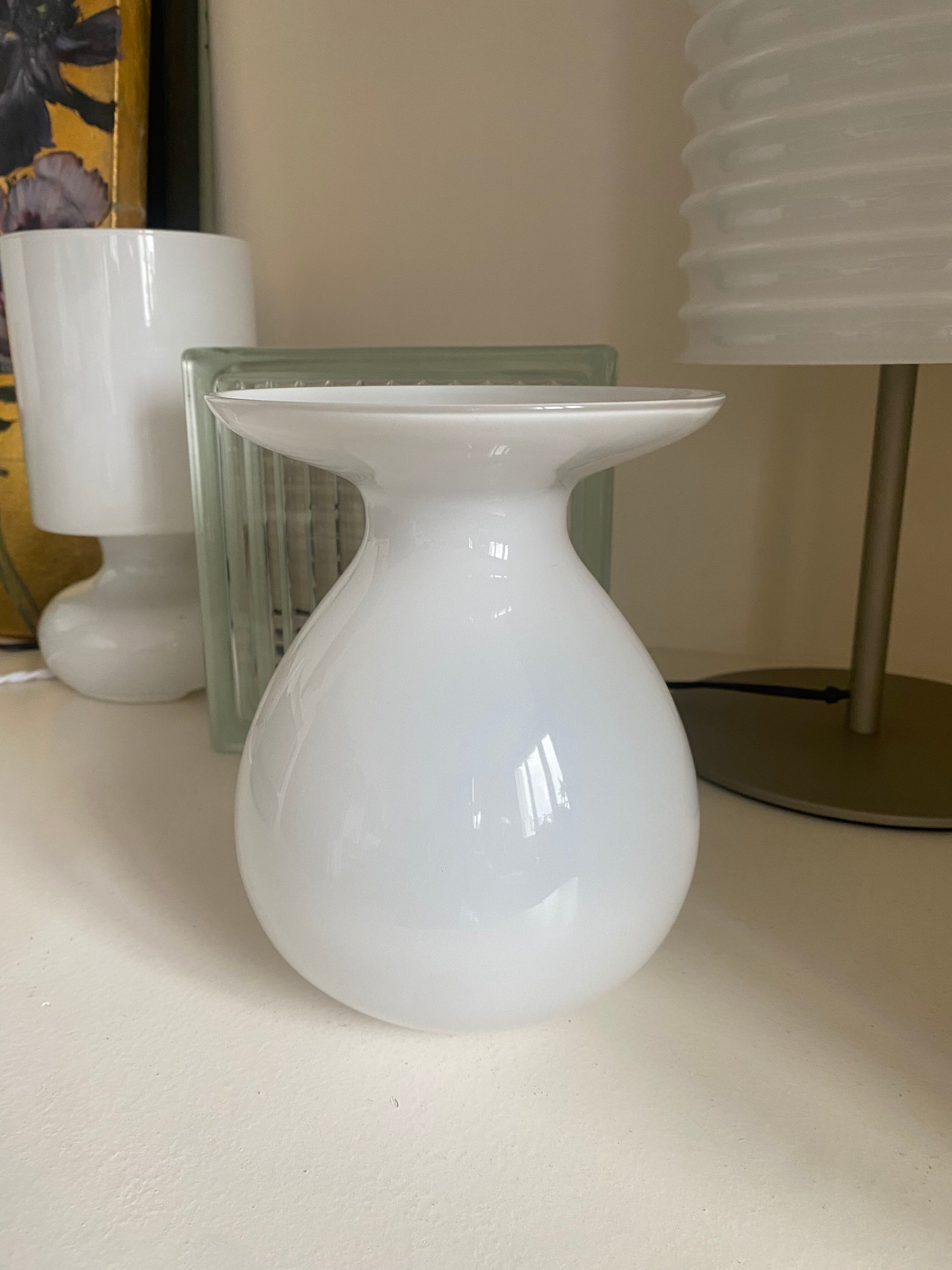 Corole vase opaline white glass Pia Amsell for Ikea