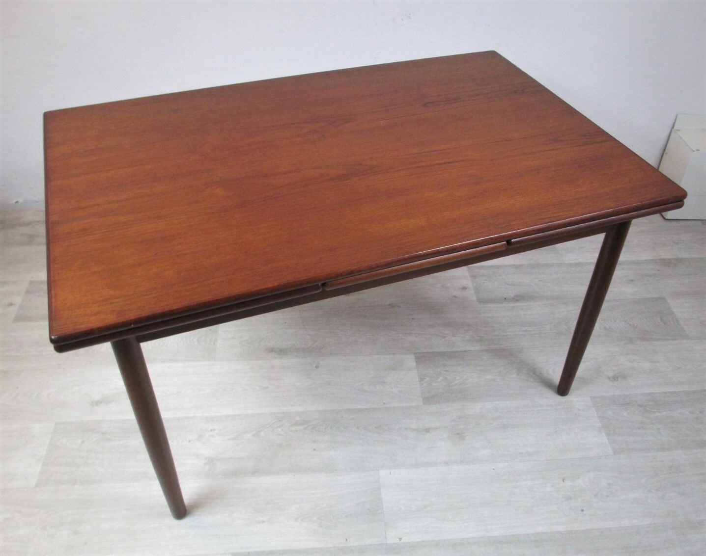 Extendable table, 1970s