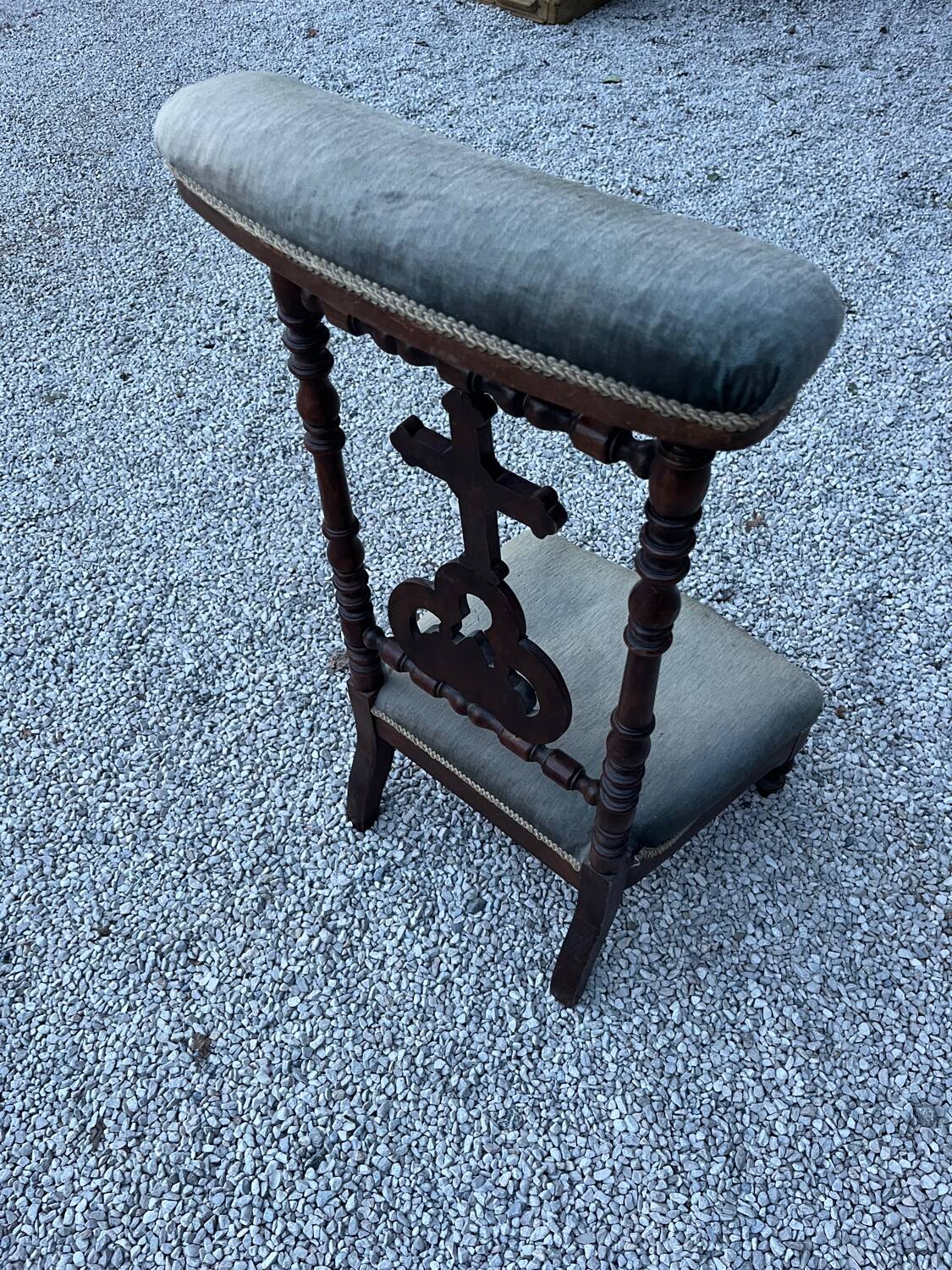 19th century prie-dieu chair