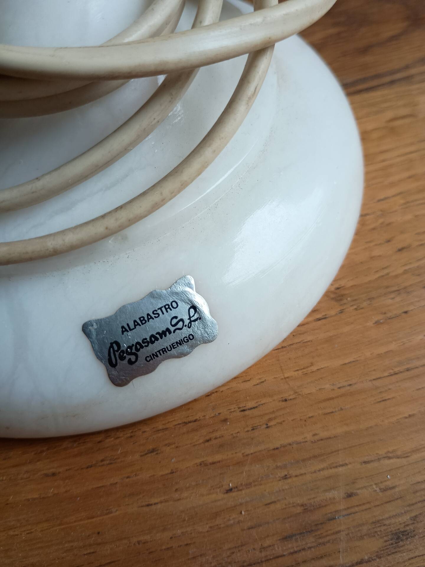 Alabaster lamp
