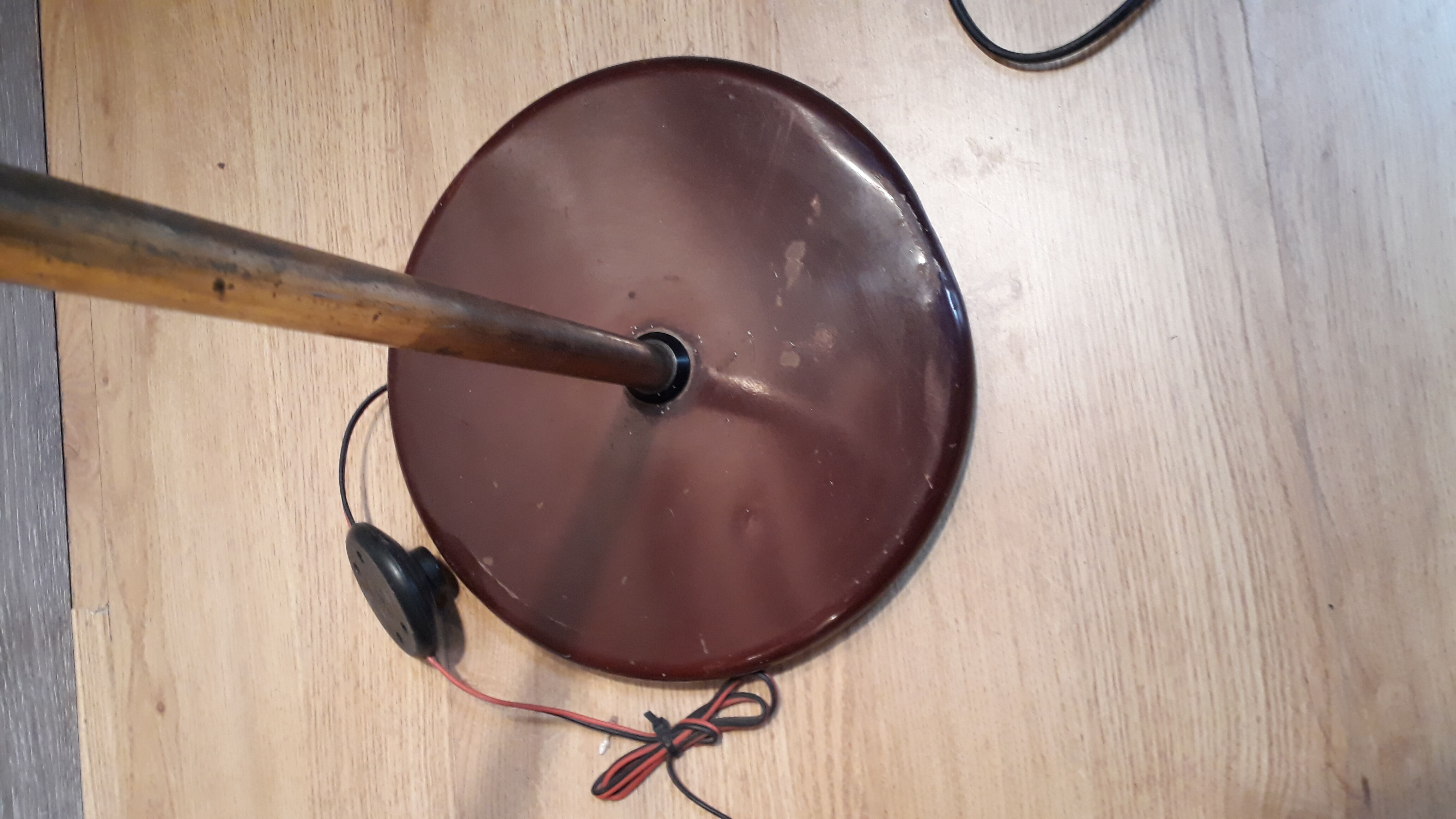 fase red lamppost 1950 2 spots