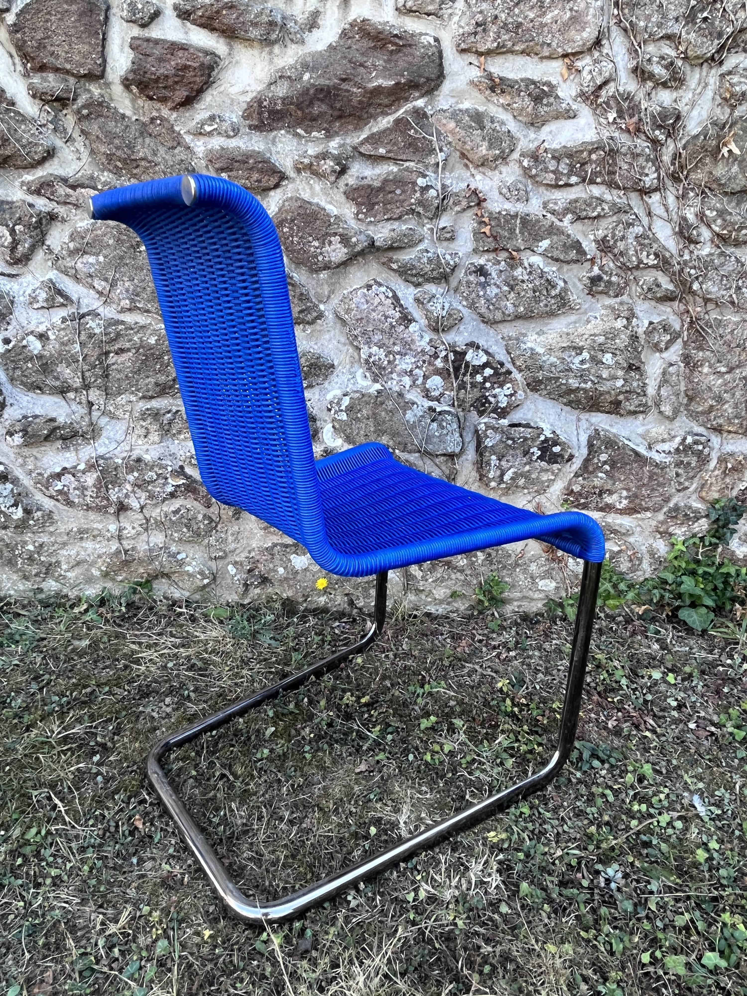 Cantilever B20 chairs published by Tecta