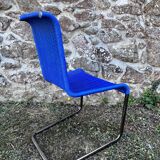 Cantilever B20 chairs published by Tecta