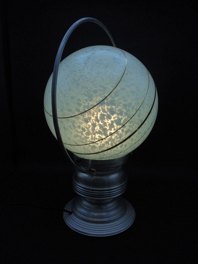 Lampe verre de clichy