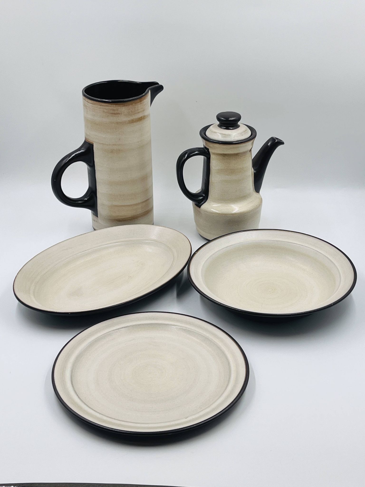 Vintage tableware service from West Germany from the 1970s.