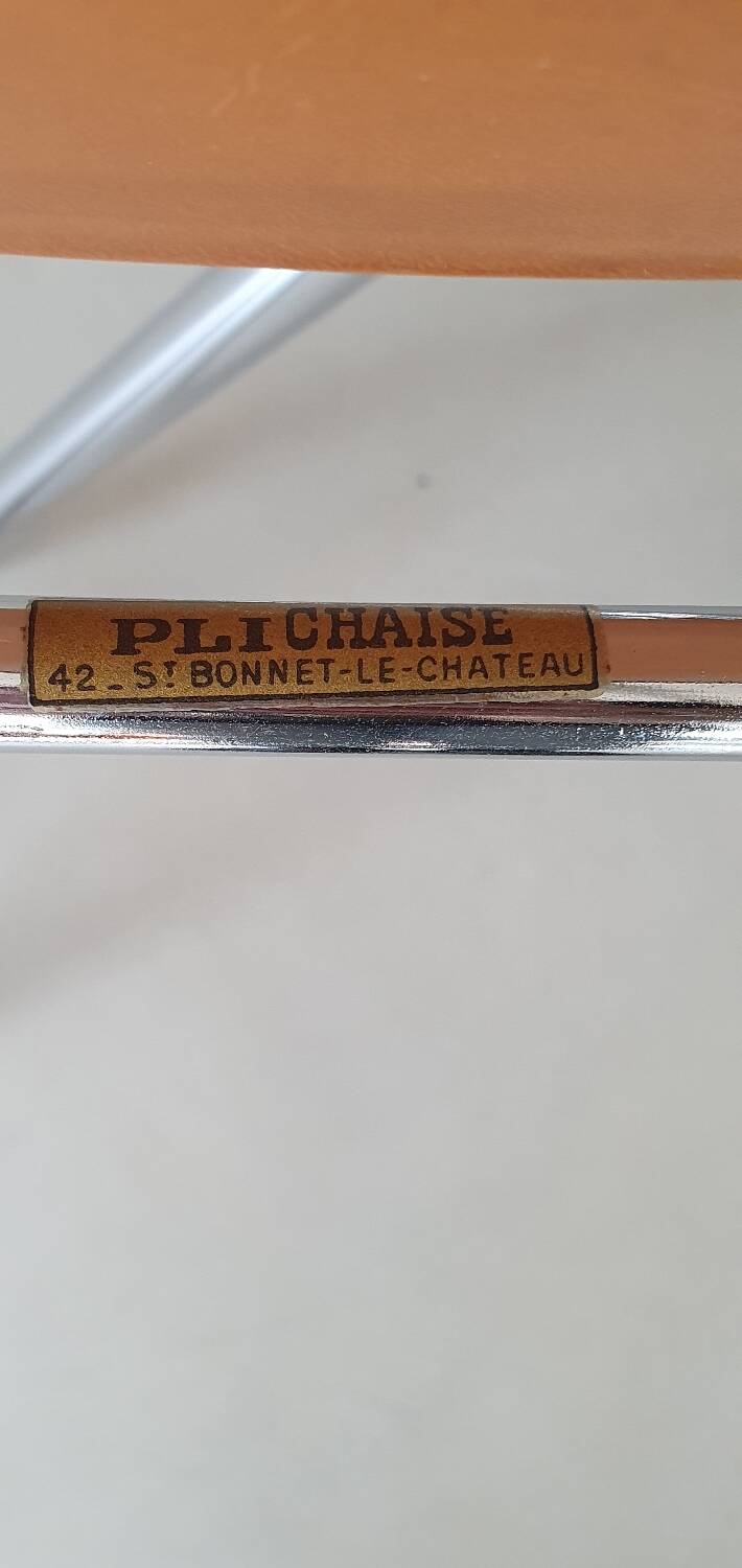 Set of vintage folding chairs