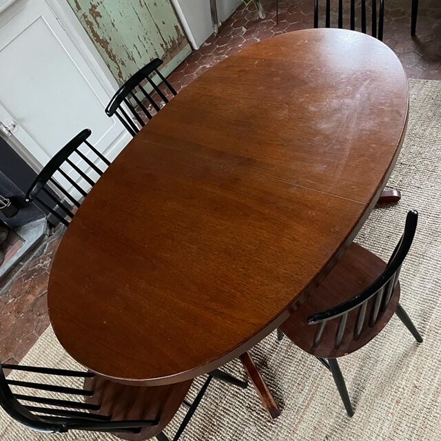 Table Baumann
