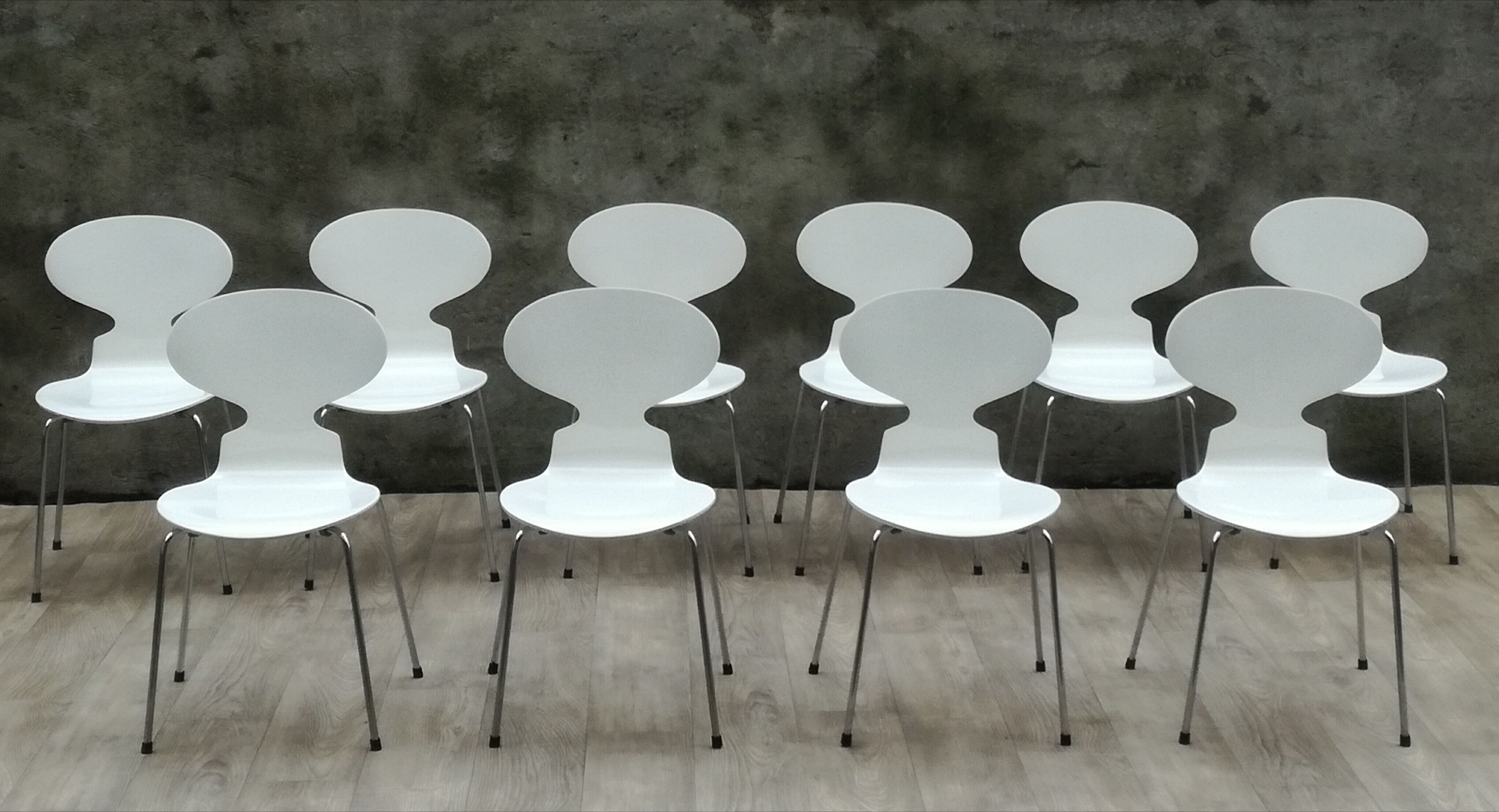 Series of 10 ant chairs by Arne Jacobsen, 1979