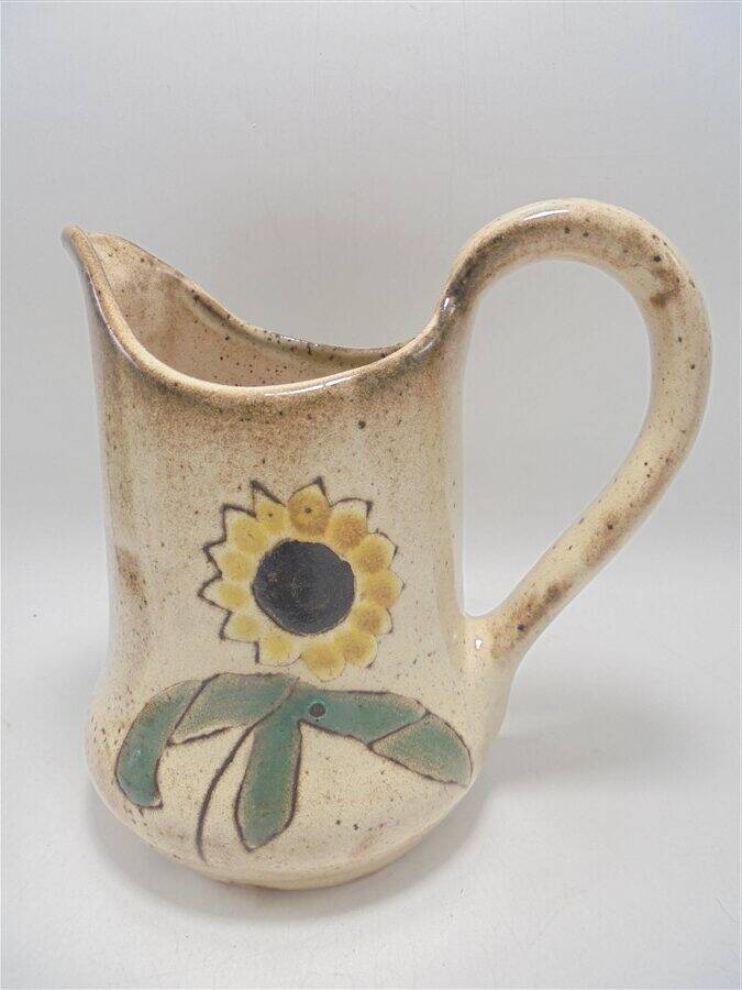 Ceramic jug