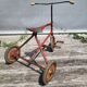 Tricycle enfant métal riveté 1920 • Style urbex