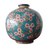 Ancien vase enamel of the Louviere
