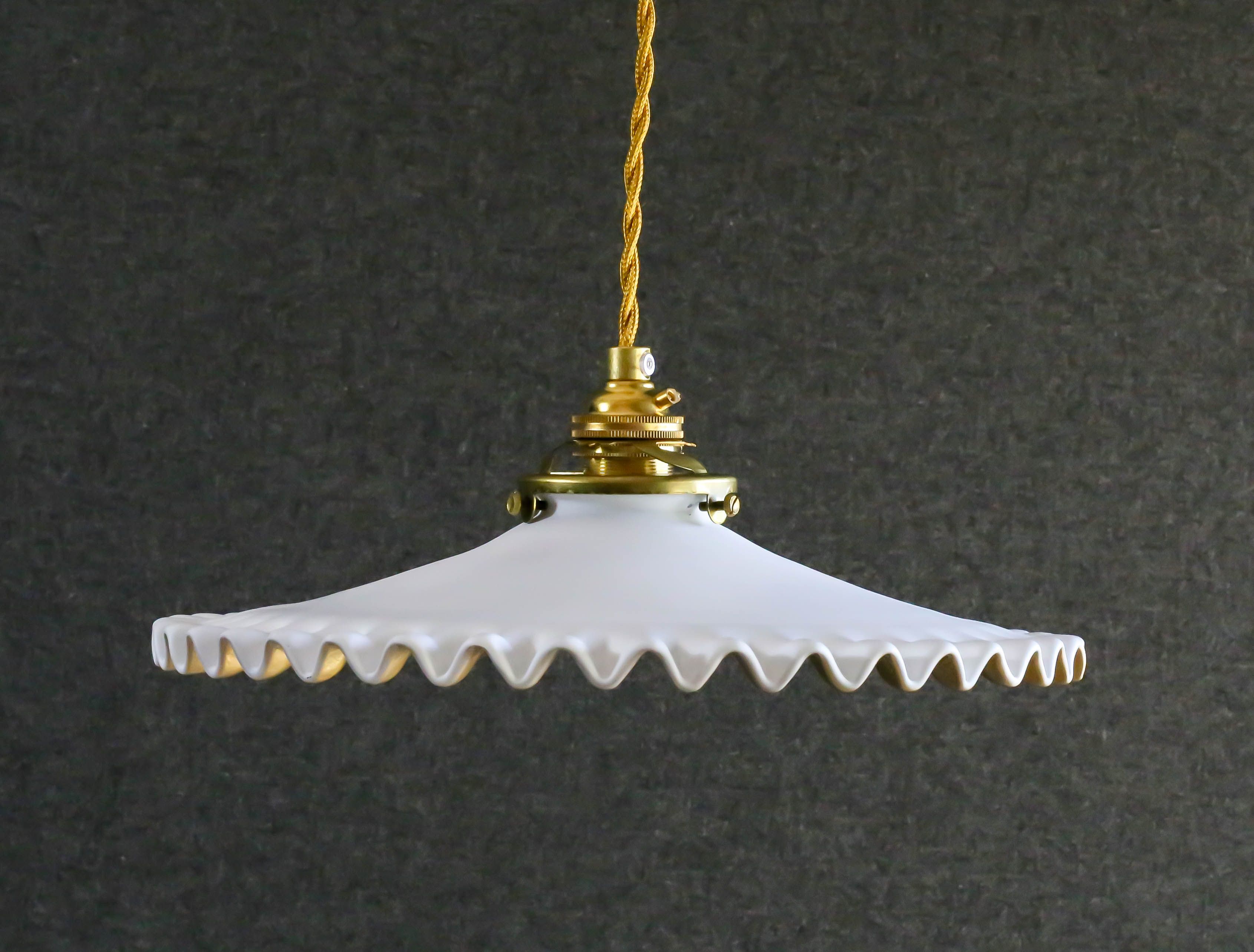 Old pendant light in opaline painted white and gold, new socket and new cable