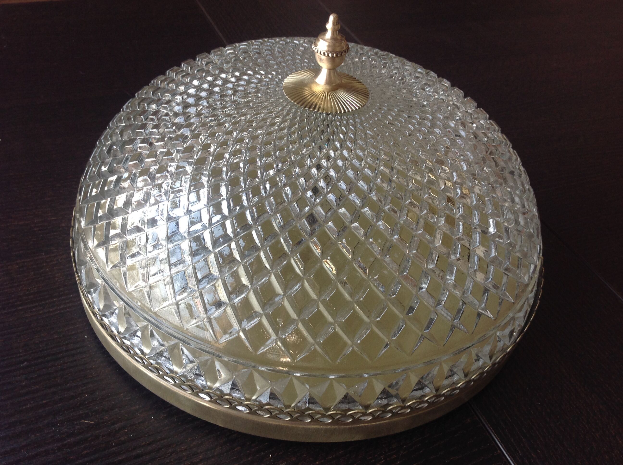 Round ceiling lamp in structured glass art deco style 30s-40s
