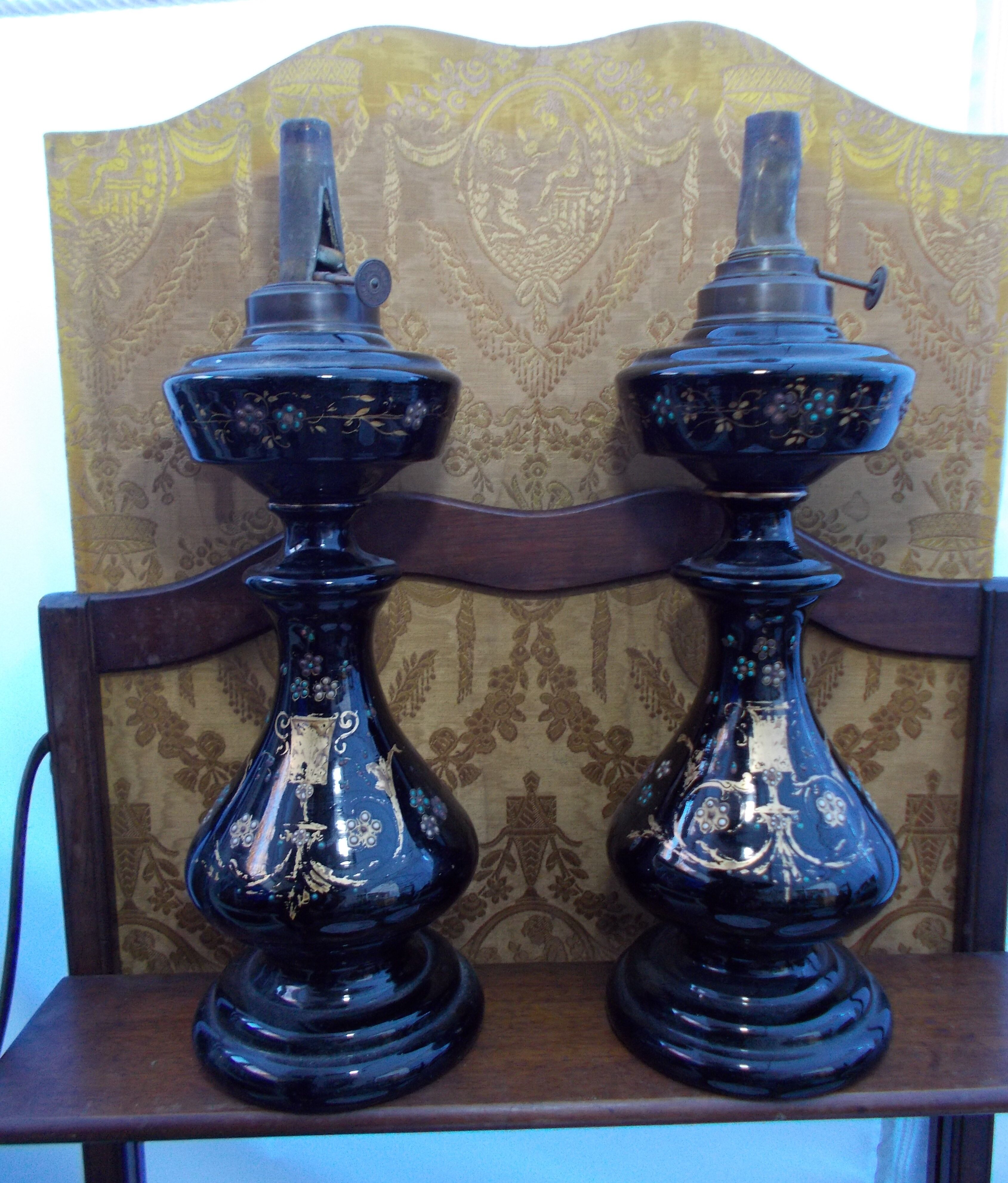 Paire de lampes pétrole en verre époque Napoleon III XIXème