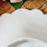 Empty porcelain pocket shell shape