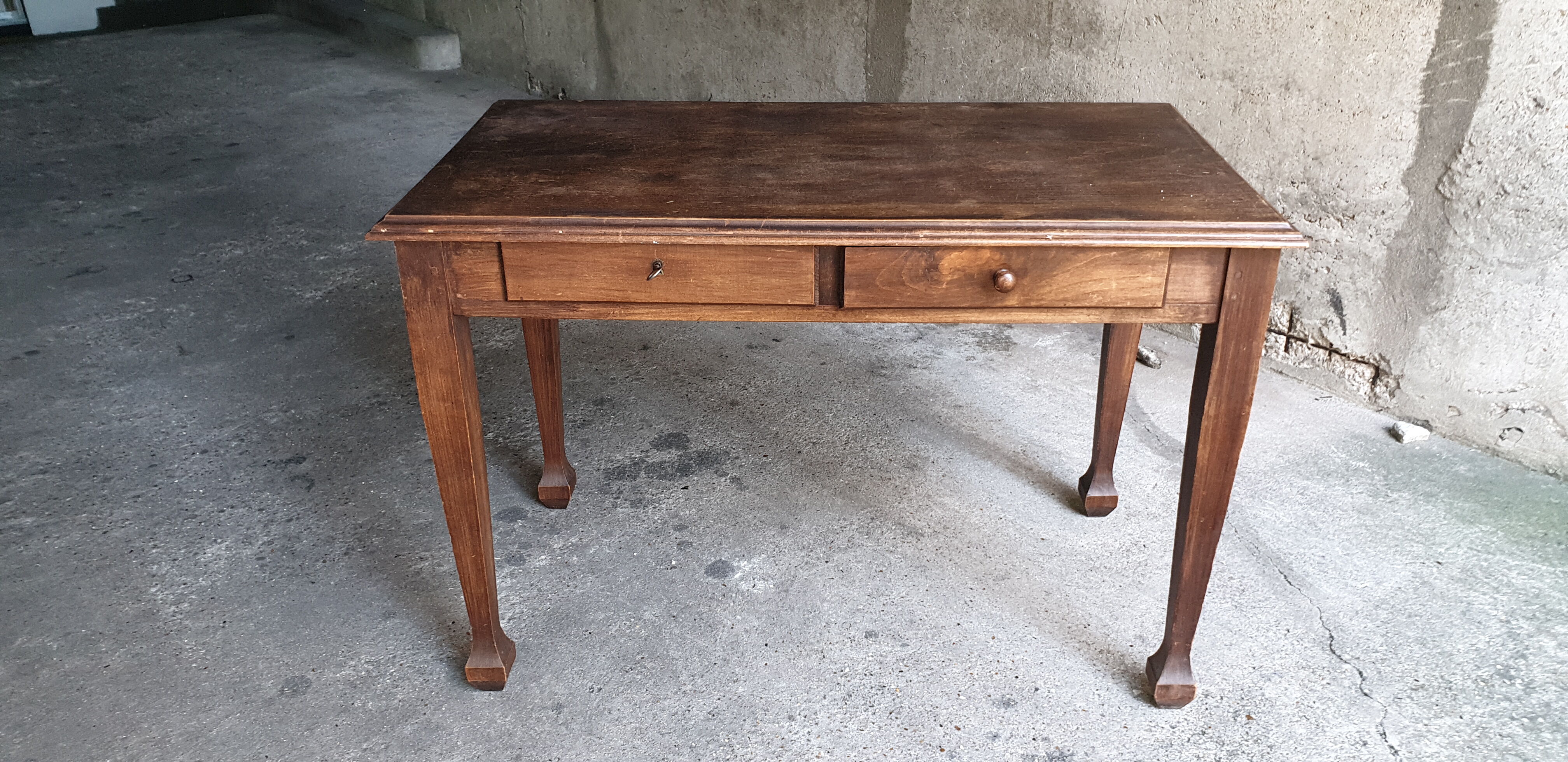 Multipli wood desk 2 drawers