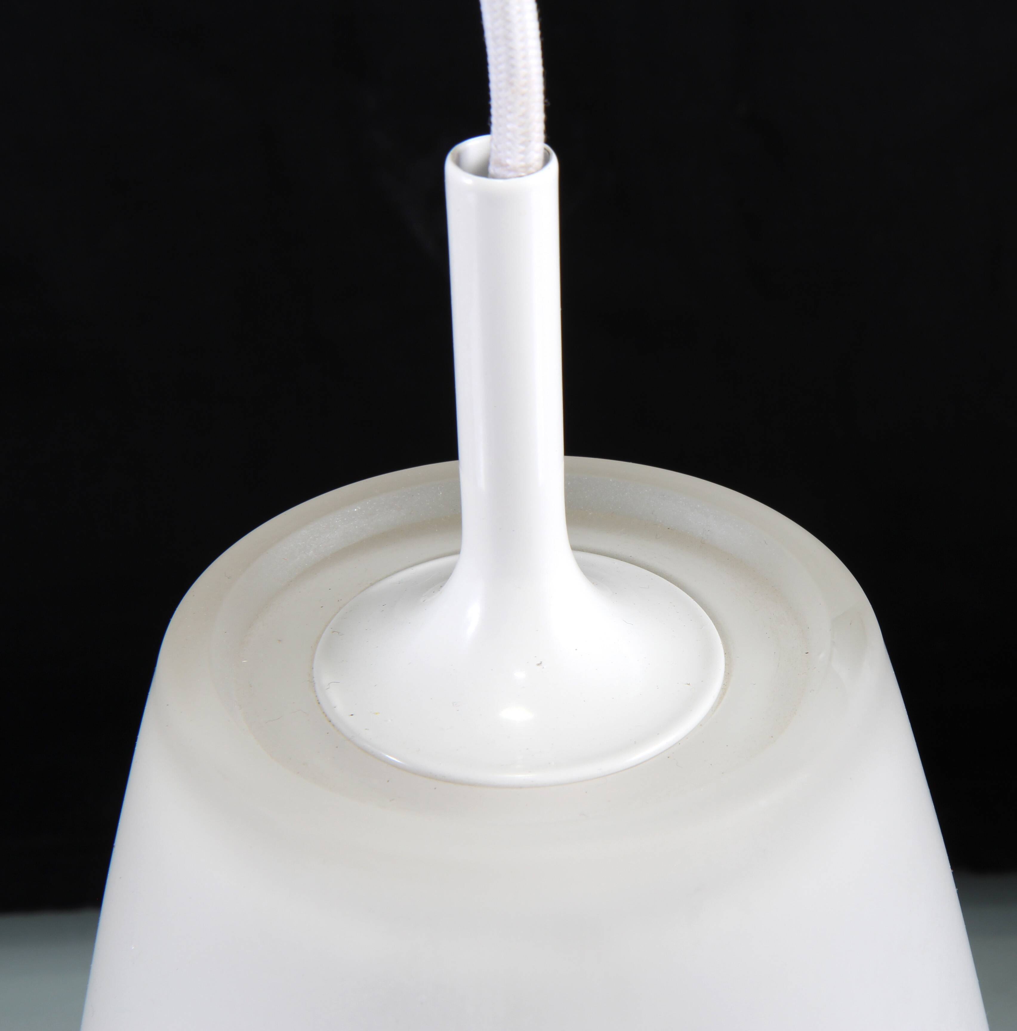 Suspensions Opaline , lot de quatre