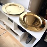 8 large dessert plates in brass