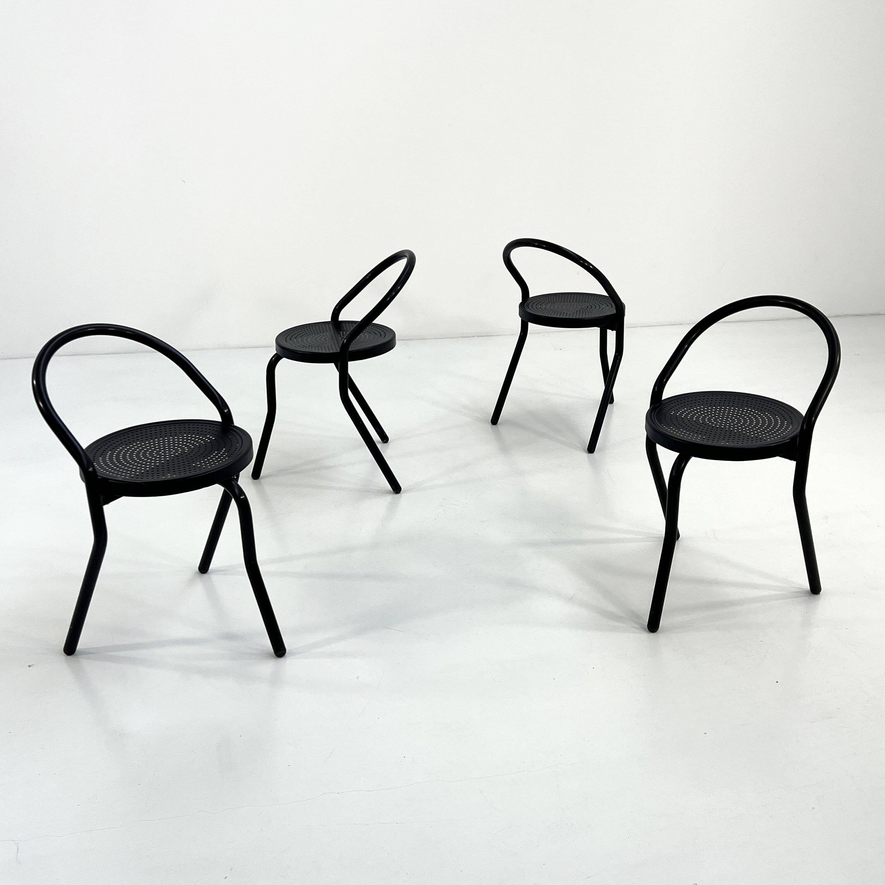 4 chaises postmodernes en métal, 1980